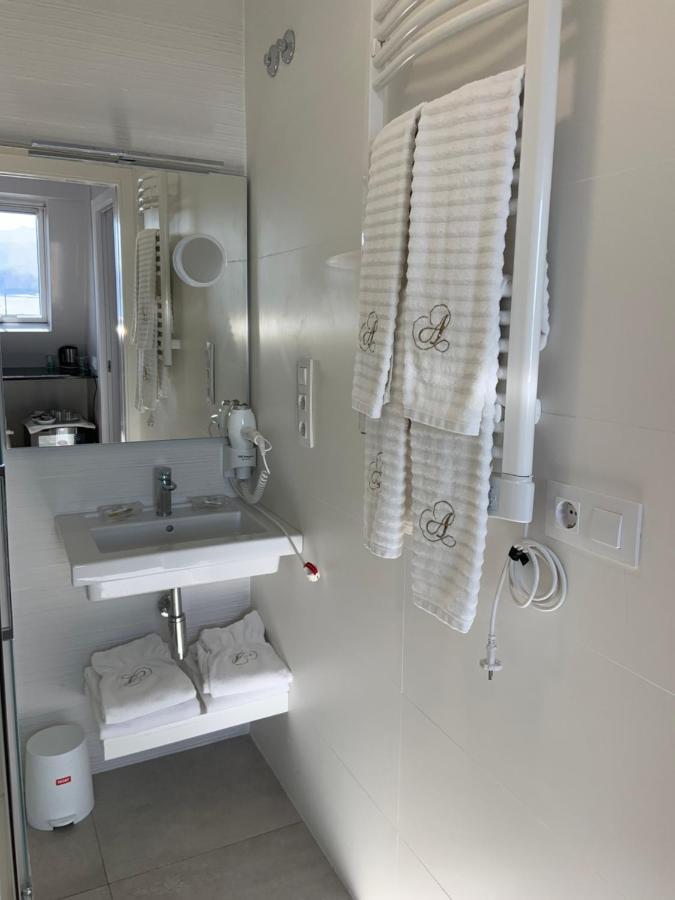 Hostal Antolin Редондела Екстериор снимка