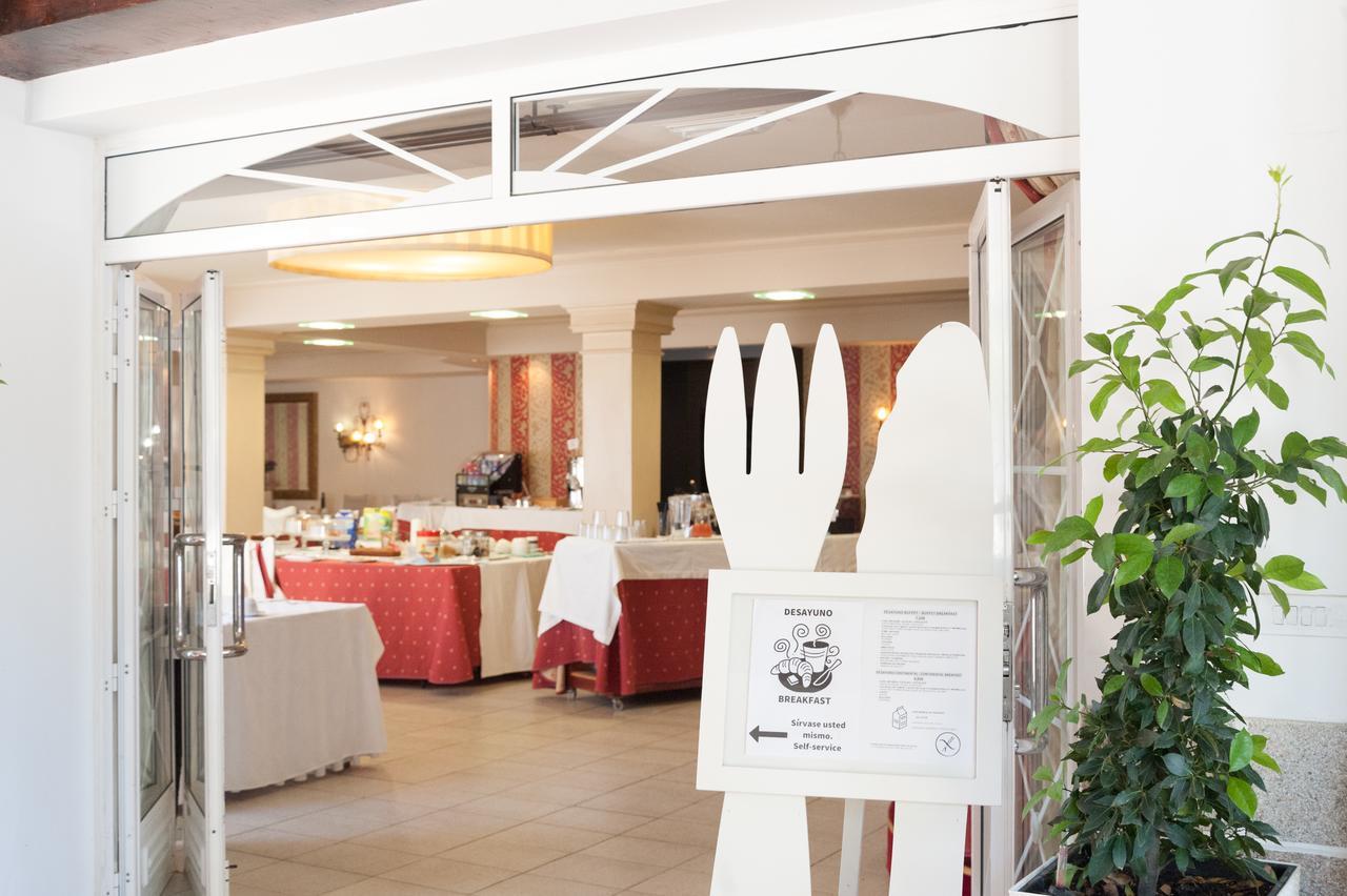 Hostal Antolin Редондела Екстериор снимка